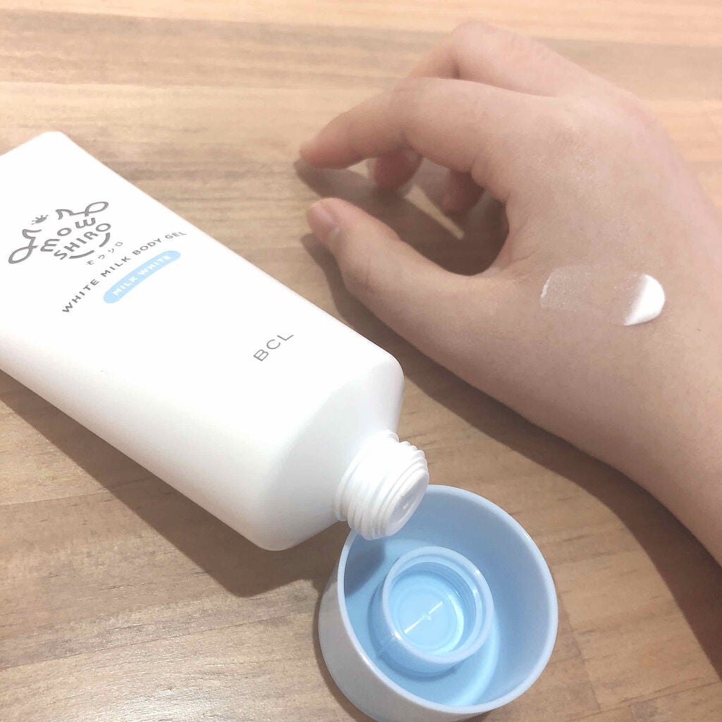 トーンアップボディジェル ミルクホワイト/モウシロ/化粧下地を使ったクチコミ(3枚目)