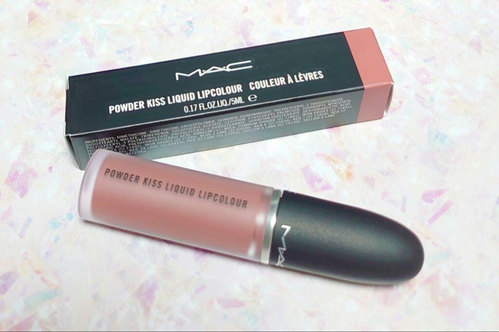 パウダー キス リキッド リップカラー デイト メイカー/M・A・C/口紅を使ったクチコミ（3枚目）