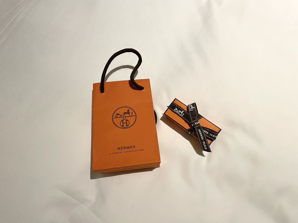 〈ルージュ・エルメス〉 ルージュ ア レーヴル サティネ/エルメス/口紅を使ったクチコミ（2枚目）