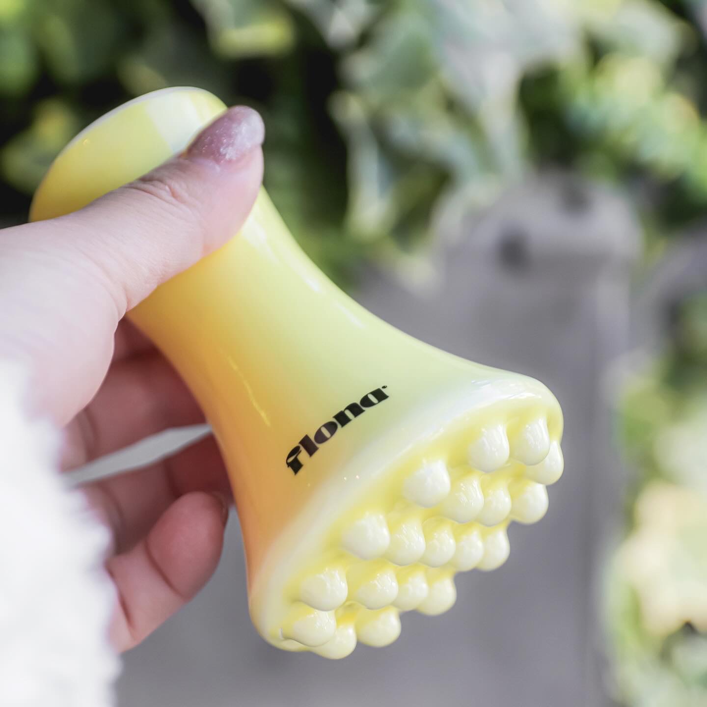 FLONA Flona X ChoiMona かっさのクチコミ「⁡＼🧖‍♀️✨🏠／⁡
⁡おうちで本格エステができちゃう⁉️
⁡FLONA韓国かっさプレート⁡
.....」（2枚目）