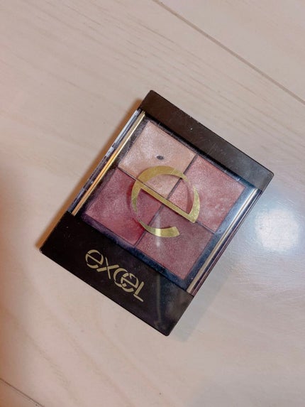 リアルクローズシャドウ/excel/アイシャドウパレットを使ったクチコミ(2枚目)