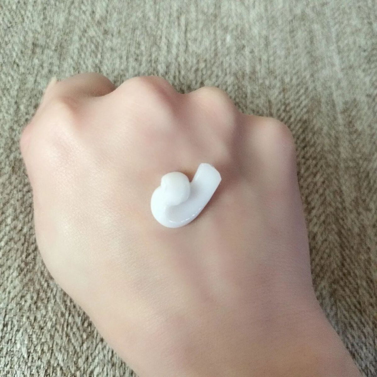 セラミドアトローション/ILLIYOON/ボディローションを使ったクチコミ（2枚目）