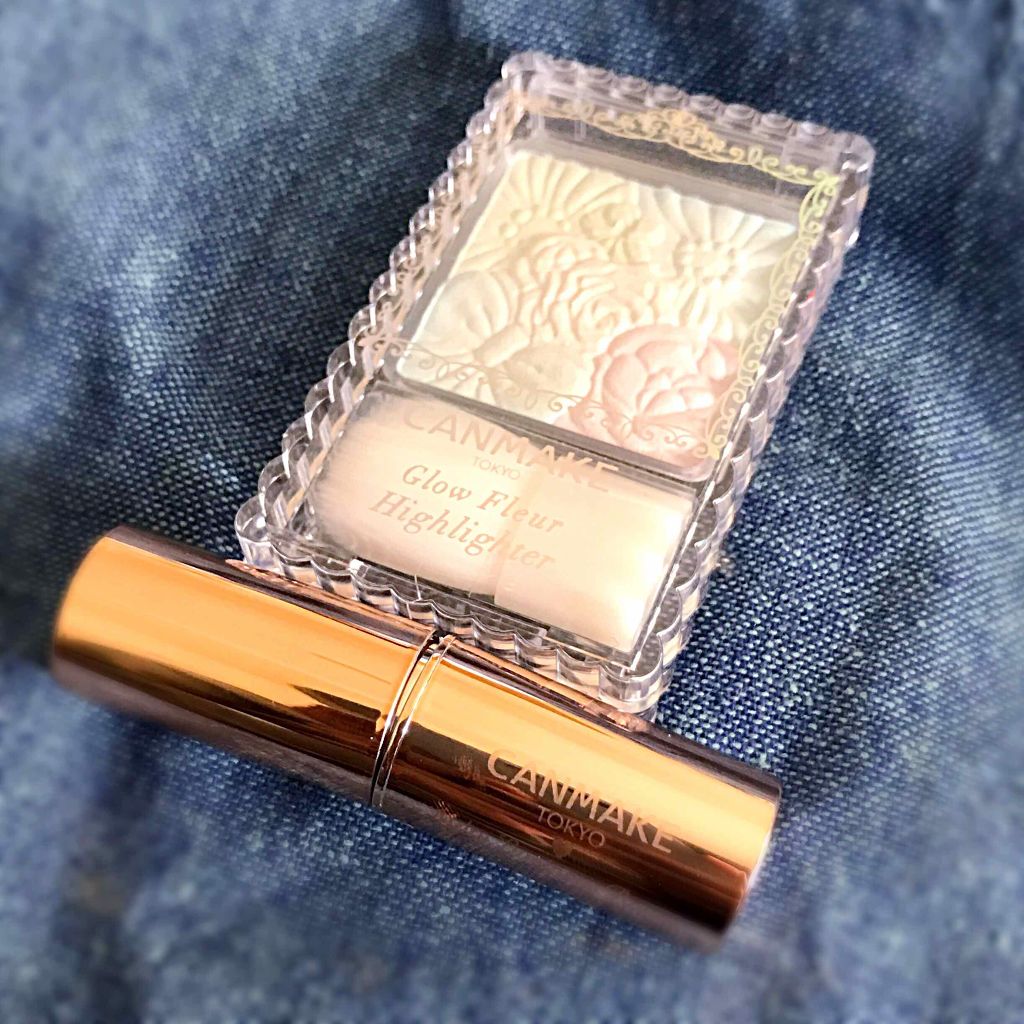 グロウフルールハイライター/キャンメイク/パウダーハイライトを使ったクチコミ（1枚目）