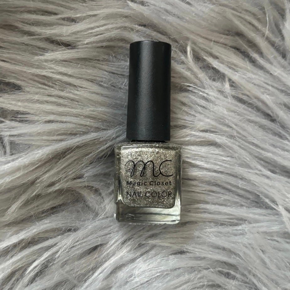 MCクリスタルネイル/3COINS/マニキュアを使ったクチコミ(1枚目)