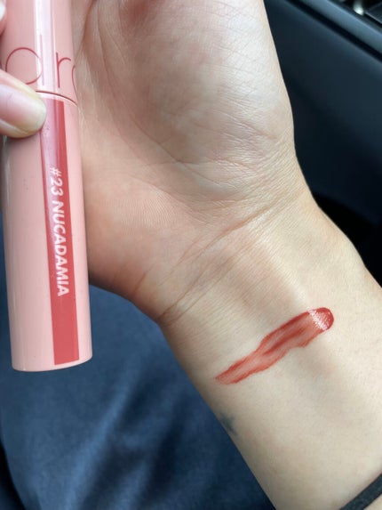 ジューシーラスティングティント/rom&nd/リップティントを使ったクチコミ(1枚目)