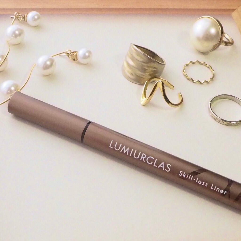 スキルレスライナー/LUMIURGLAS/リキッドアイライナーを使ったクチコミ(4枚目)