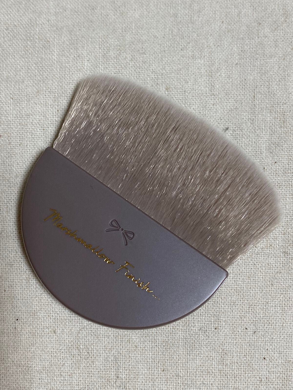 マシュマロフィニッシュパウダーブラシ/キャンメイク/メイクブラシを使ったクチコミ(3枚目)