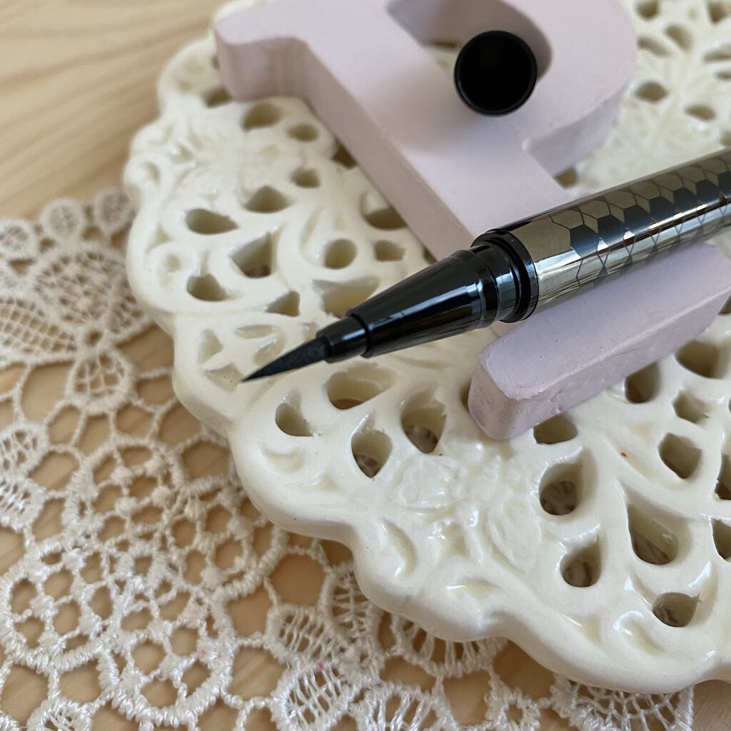 ニブ リクイドアイライナー BK1/ATSUSHI NAKASHIMA Cosme/リキッドアイライナーを使ったクチコミ（3枚目）