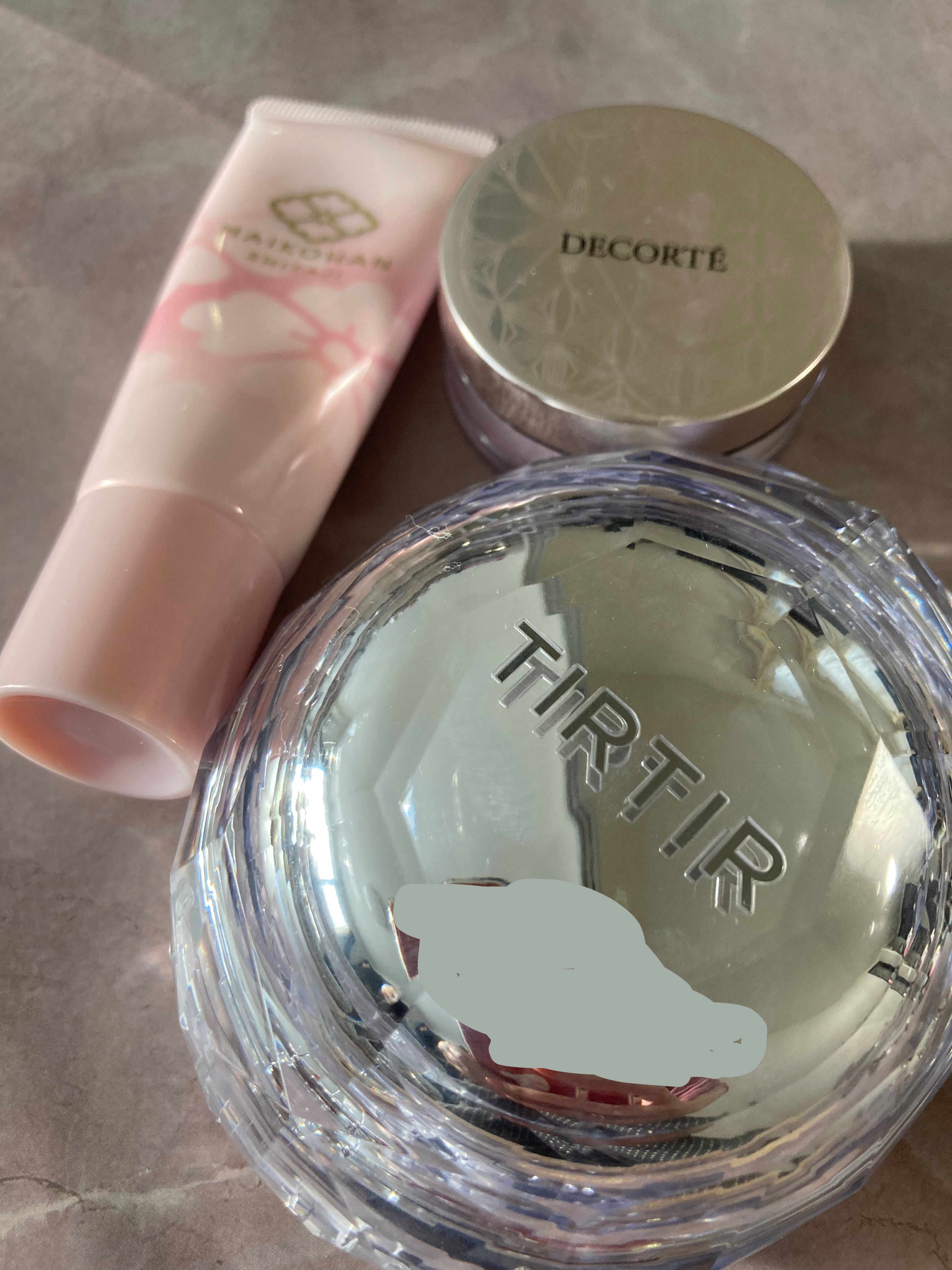 ジェリーイングヌードグロス/Laka/リップグロスを使ったクチコミ（1枚目）