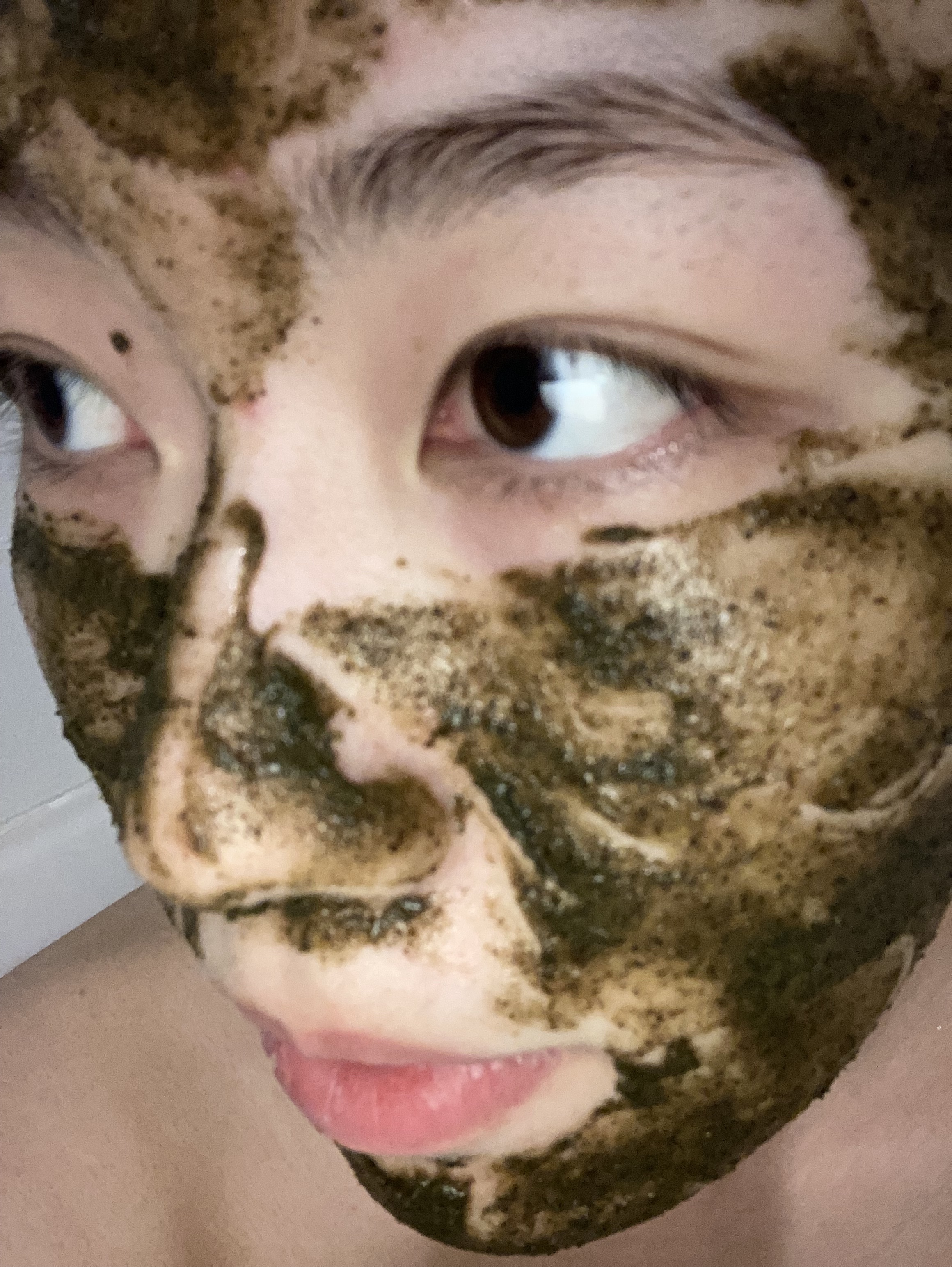 ティーツリーハーブピーリングパック/WellDerma/洗い流すパック・マスクを使ったクチコミ（2枚目）