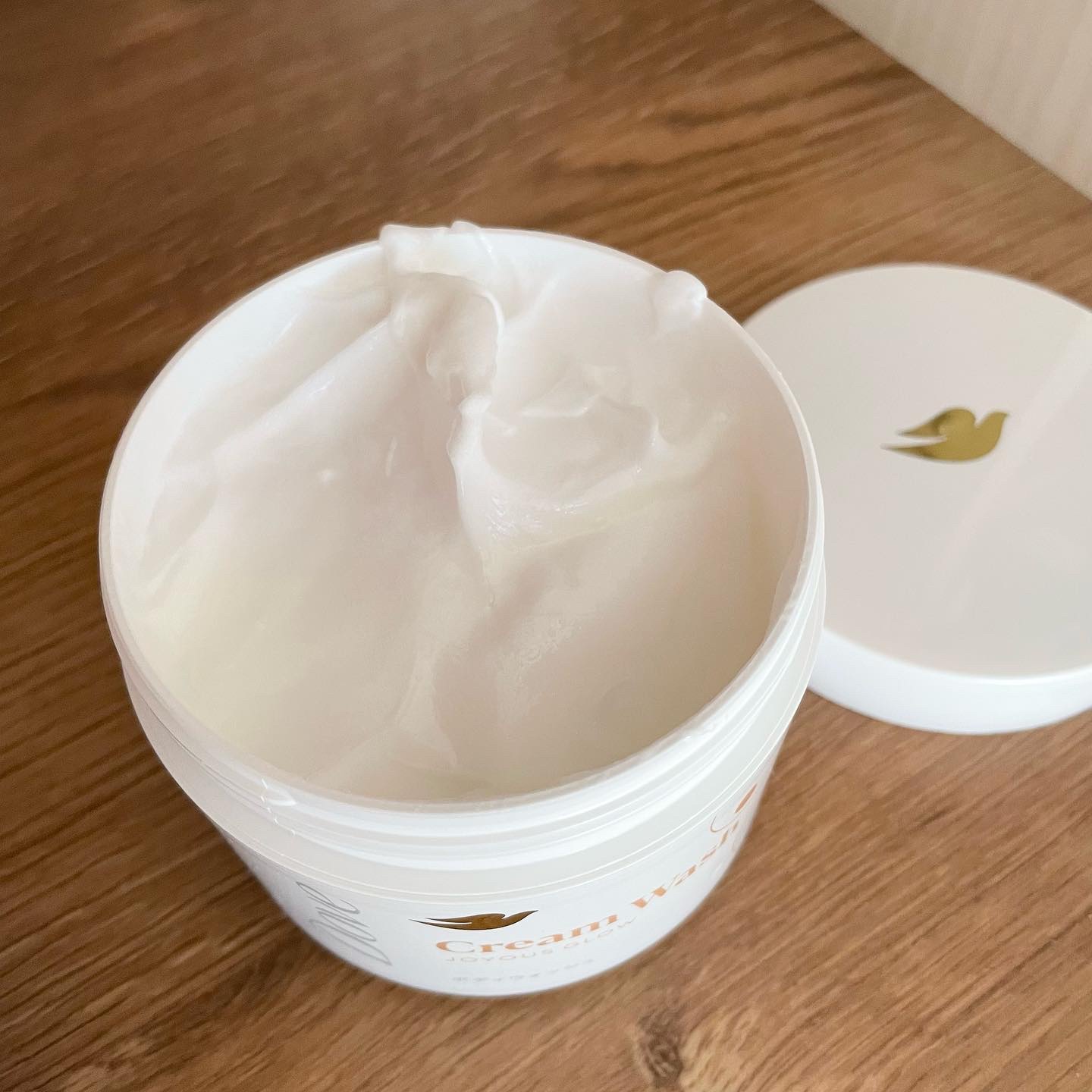 ダヴ クリームボディウォッシュ ジョイアスグロウ/ダヴ/ボディソープを使ったクチコミ（2枚目）