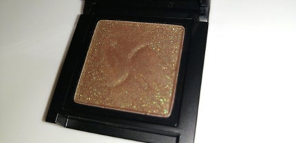 アイシャドウ クルーシャル/uneven/単色アイシャドウを使ったクチコミ(3枚目)