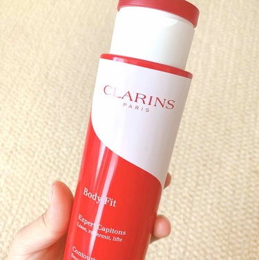 CLARINS ボディ フィットのクチコミ「ずーっと欲しかったクラランスのボディ美容液？クリーム？🥰🥰🥰🥰🥰

まず、ちょーーーーいい香り.....」（1枚目）