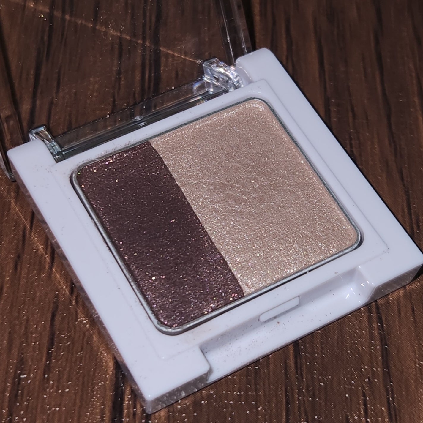 ツイングラデーションアイカラー/オルビス/アイシャドウパレットを使ったクチコミ(2枚目)