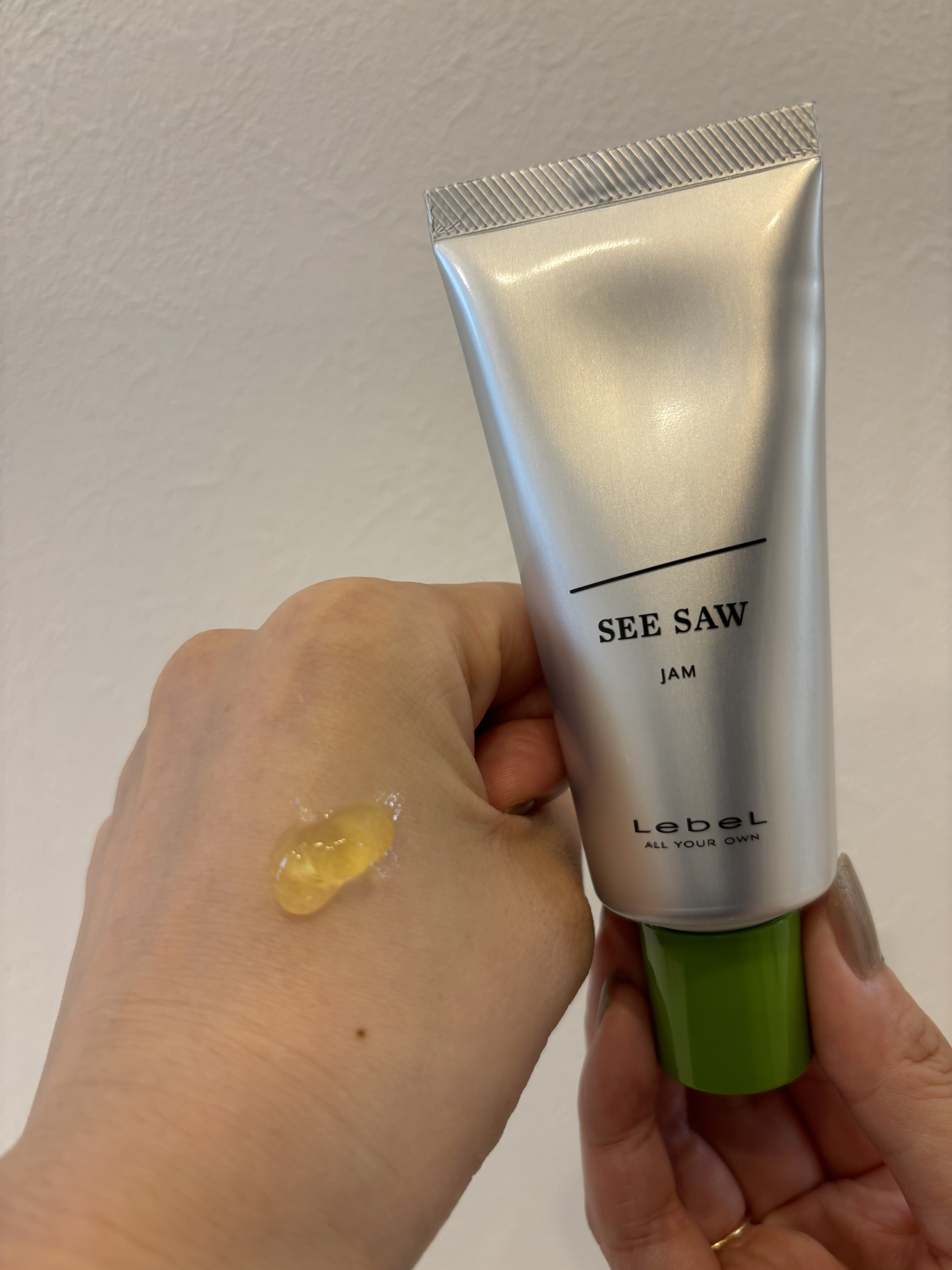 SEE/SAW ヘアメイクジャム/LebeL/ヘアジェルを使ったクチコミ（3枚目）