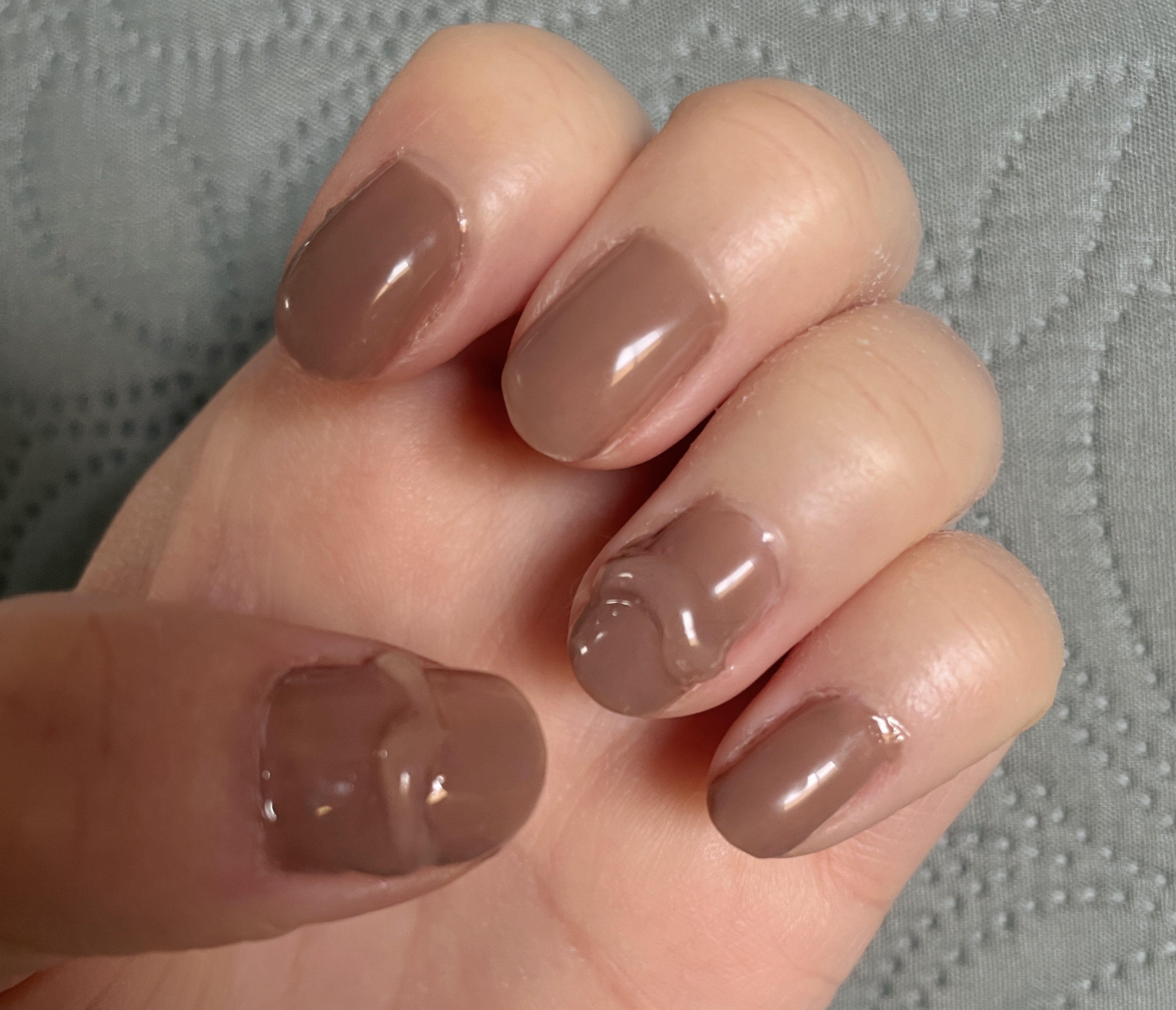 韓国風カフェネイル☕️

使用ネイル
・fasmy ジェルネイル　モカブラウン　300円
・fasmy クリア　チューブタイプ　ジェル 300円
・トップジェル　オホーラ(手持ちのジェルで)

モカブラウンは1〜2度塗り
チューブは1度塗り