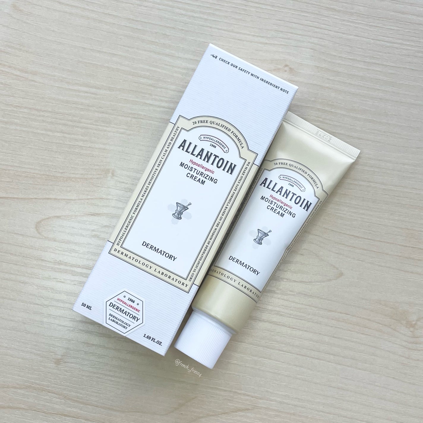 ハイポアレルギー モイスチャライジング バームクリーム /Dermatory/フェイスクリームを使ったクチコミ(3枚目)