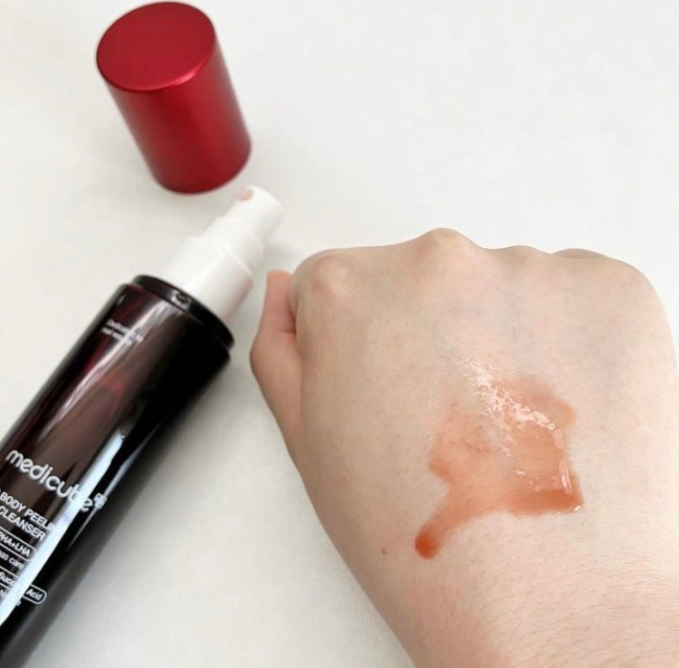 レッドアクネ ボディピーリングショット/MEDICUBE/ピーリングを使ったクチコミ(2枚目)