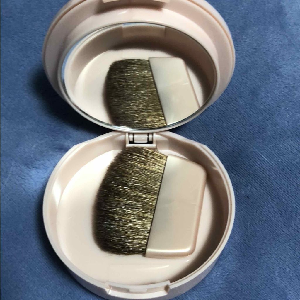 スキンライト プレスト パウダー/REVLON/プレストパウダーを使ったクチコミ(2枚目)