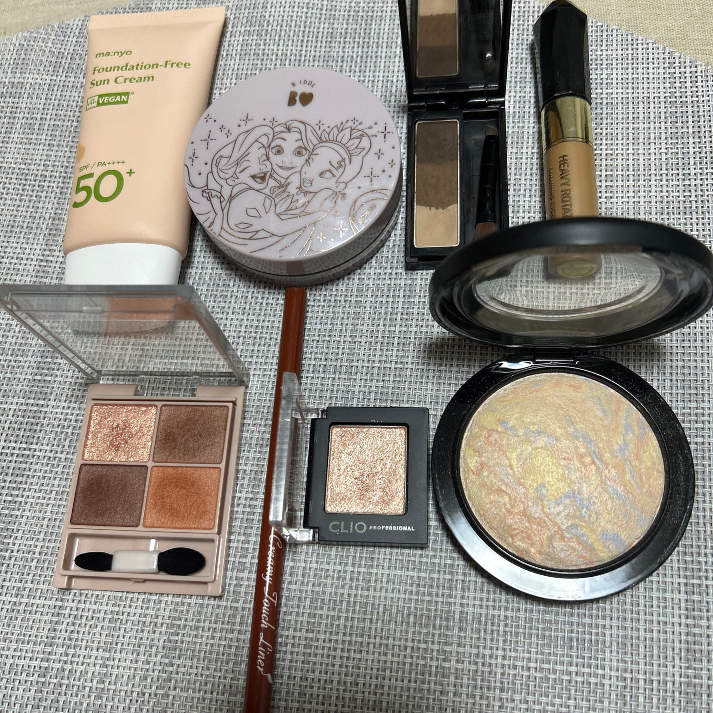 カラーリングアイブロウ/ヘビーローテーション/眉マスカラを使ったクチコミ(2枚目)