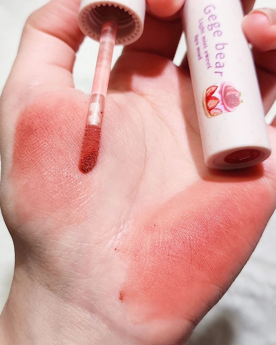 Light mist sweet lip mud / Gege bear