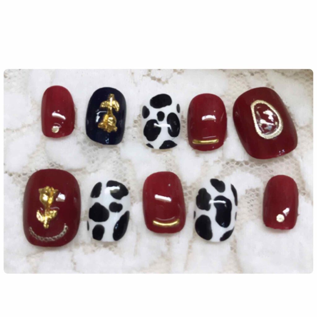 AT濃密グラマラスネイルエナメル/Art Collection/マニキュアを使ったクチコミ（2枚目）