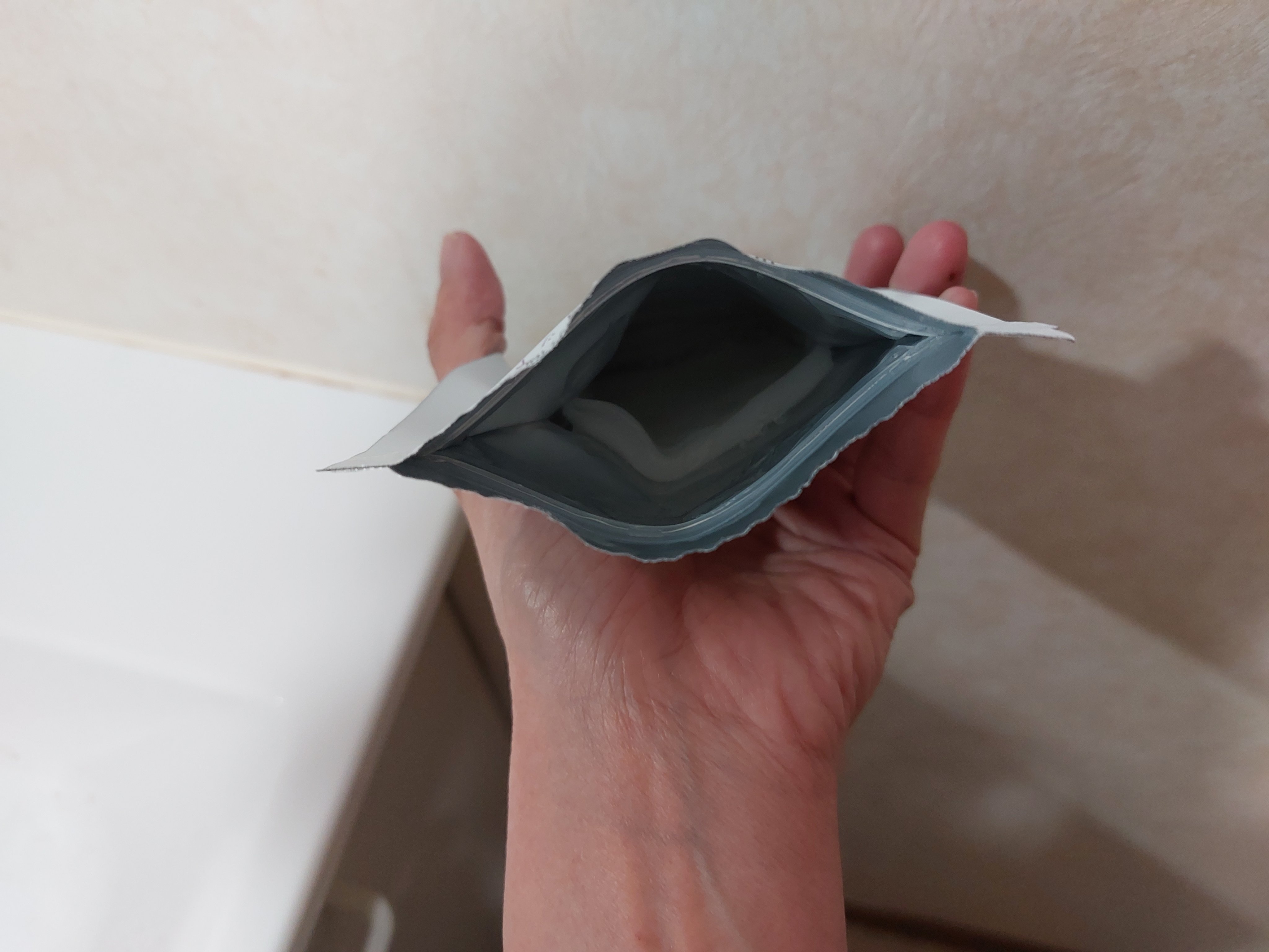 リズム べース ポイント集中パック（ブラック）/RISM/シートマスク・パックを使ったクチコミ（2枚目）