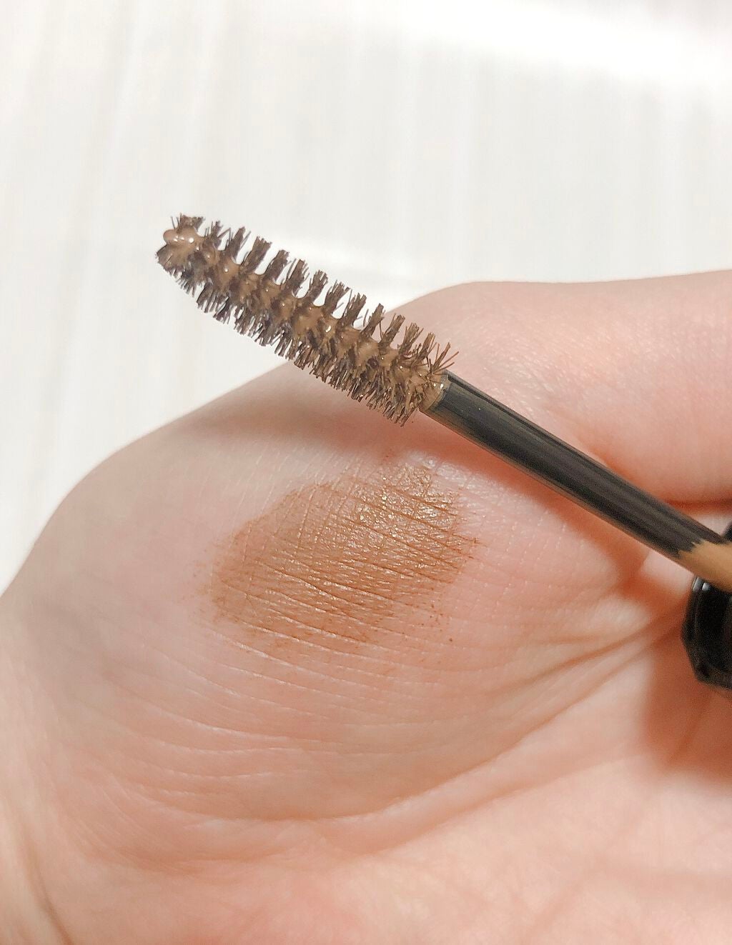 カラーリングアイブロウ/ヘビーローテーション/眉マスカラを使ったクチコミ(2枚目)