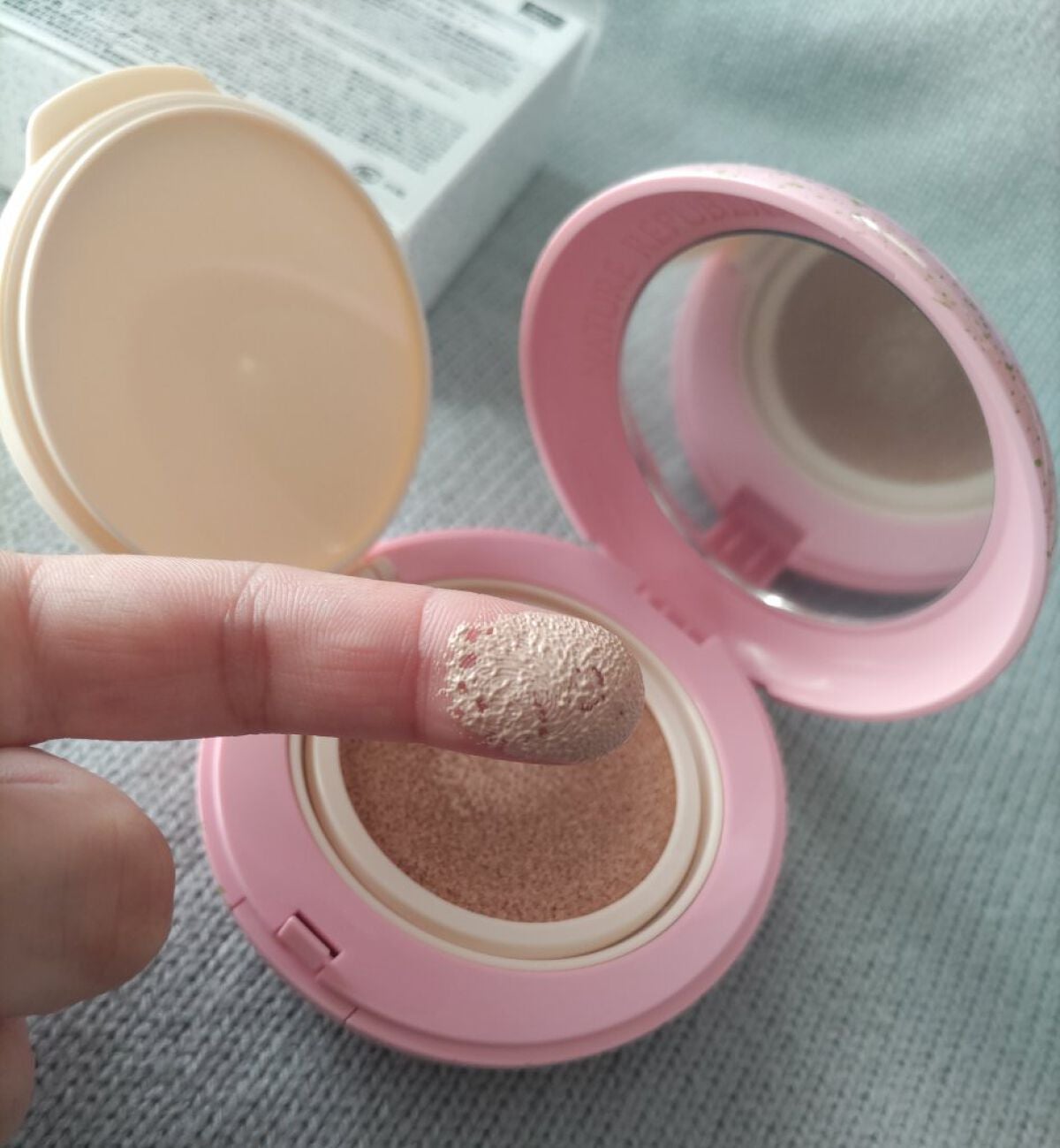 PROBIOエッセンスクッション/ネイチャーリパブリック/クッションファンデーションを使ったクチコミ(4枚目)