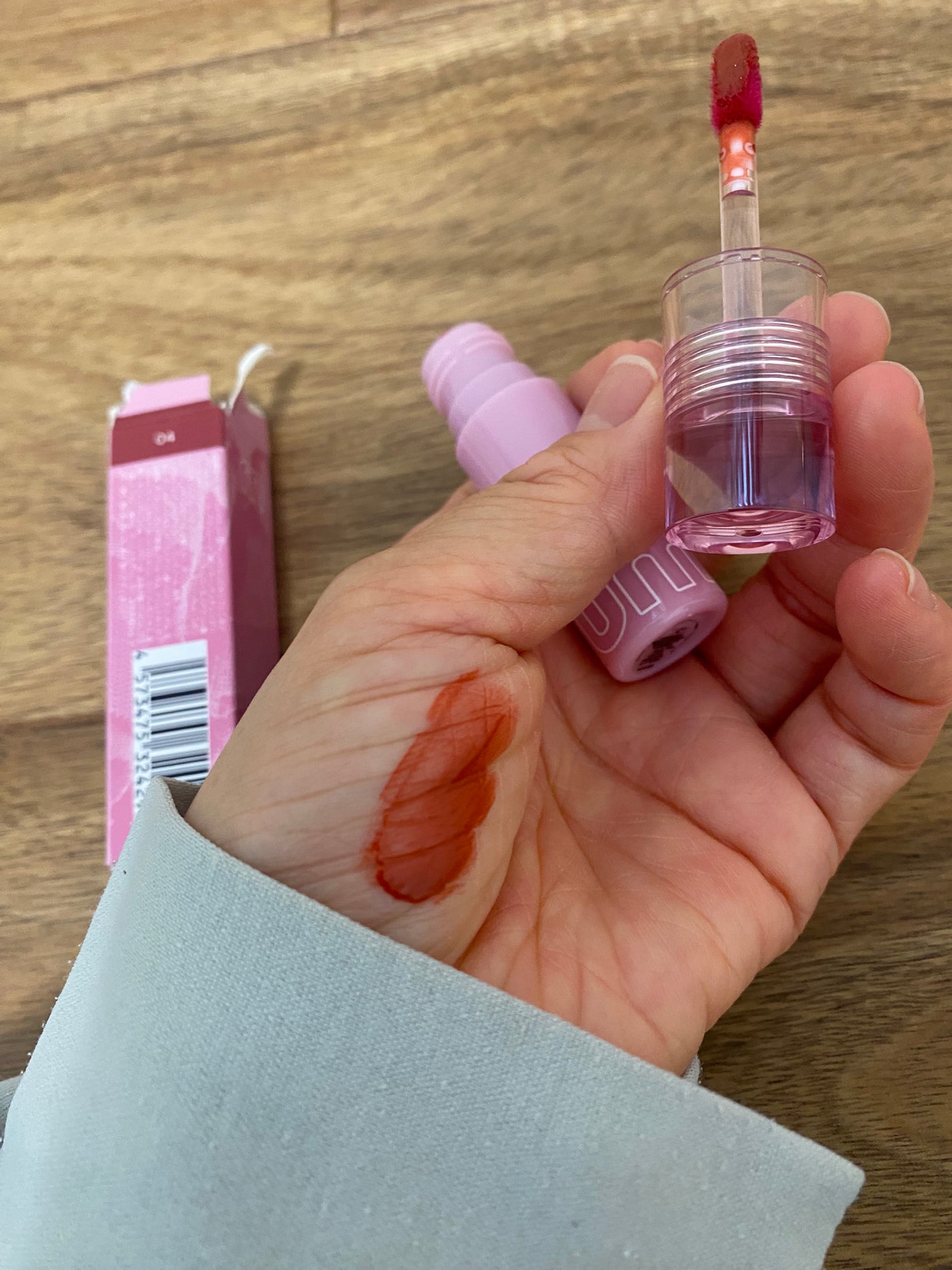 ミニュム バブリップ ジューシーティント/minum/リップティントを使ったクチコミ(5枚目)