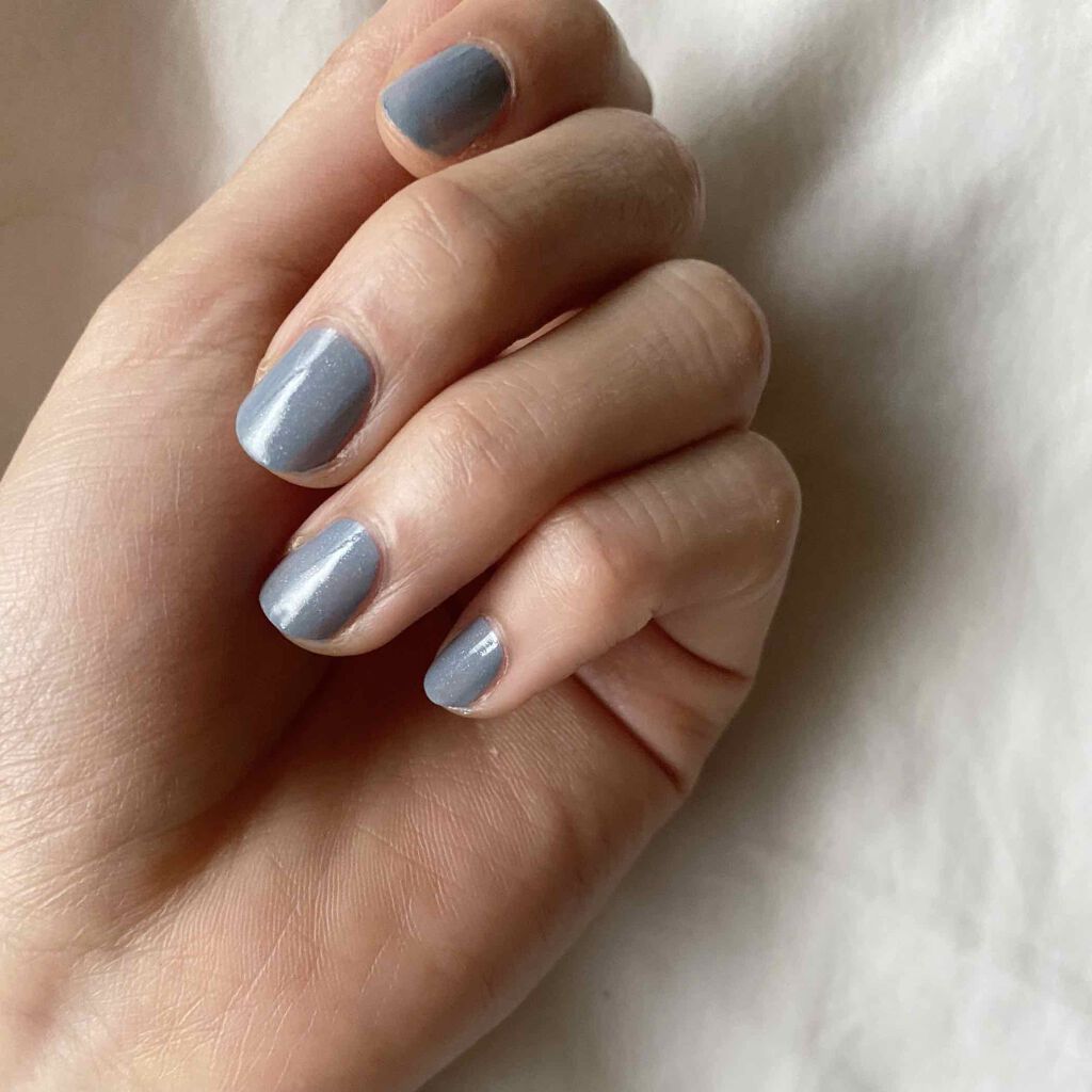 プレイフル アップデートネイル pun-07 アイスブルー/PLAYFUL/オールインワンネイルを使ったクチコミ（2枚目）