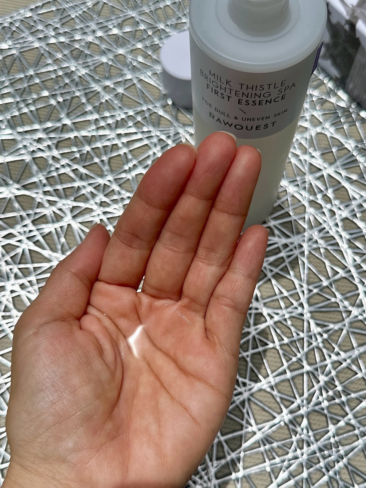 ミルクシスルブライトニングスパ ファーストエッセンス/RAWQUEST/化粧水を使ったクチコミ（3枚目）