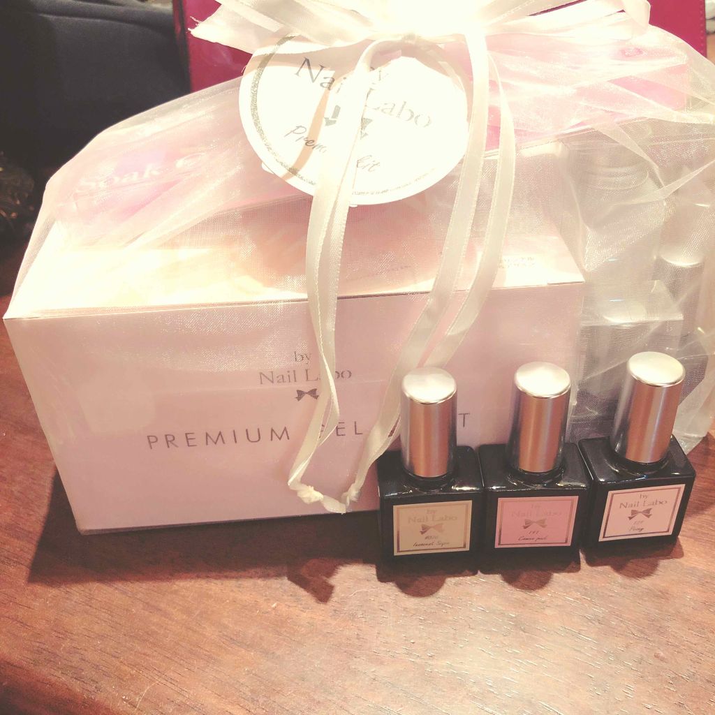 ノンサンディング トップジェル/by Nail Labo/ジェルネイルを使ったクチコミ（2枚目）