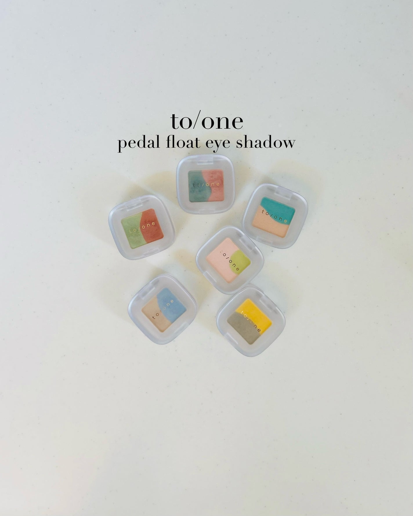 ペタル フロート アイシャドウ/to/one/アイシャドウパレットを使ったクチコミ(1枚目)