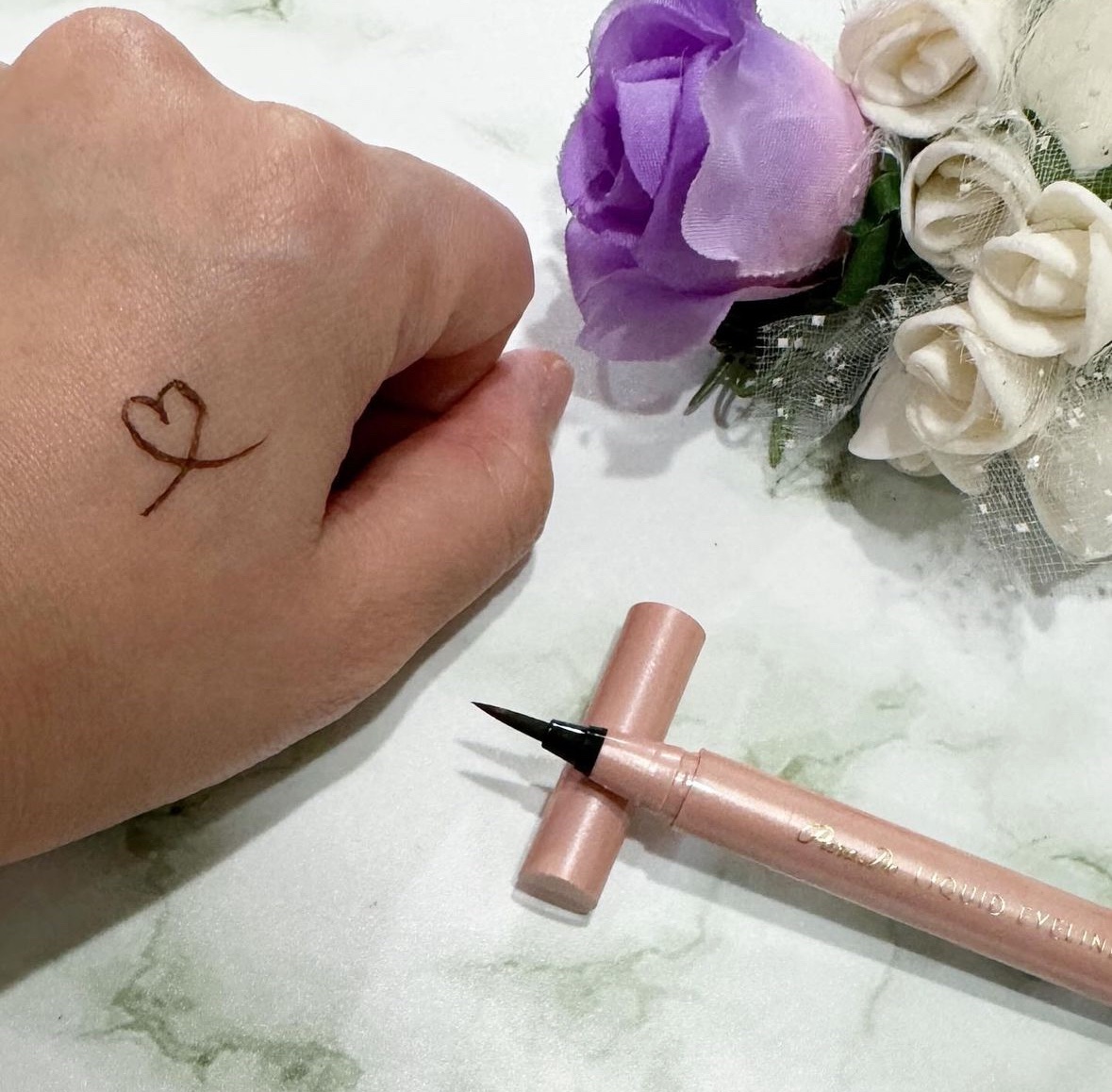 リキッドアイライナー ex BR ダークブラウン/パラドゥ/リキッドアイライナーを使ったクチコミ（3枚目）