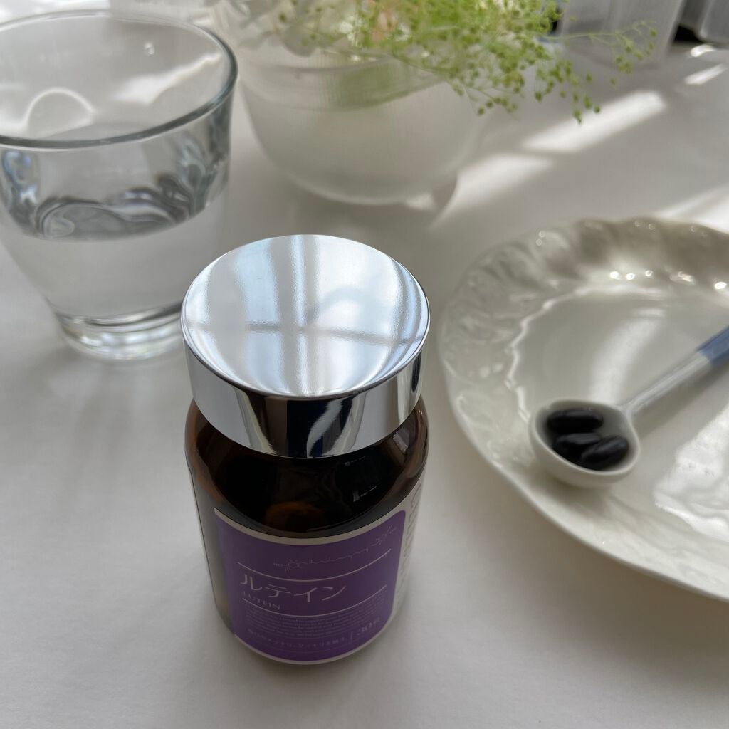 nano ꕁ ంフォロバ on LIPS 「パソコン・スマホを見たら🫐#CELEBLISSTA#ルテインサ..」(2枚目)