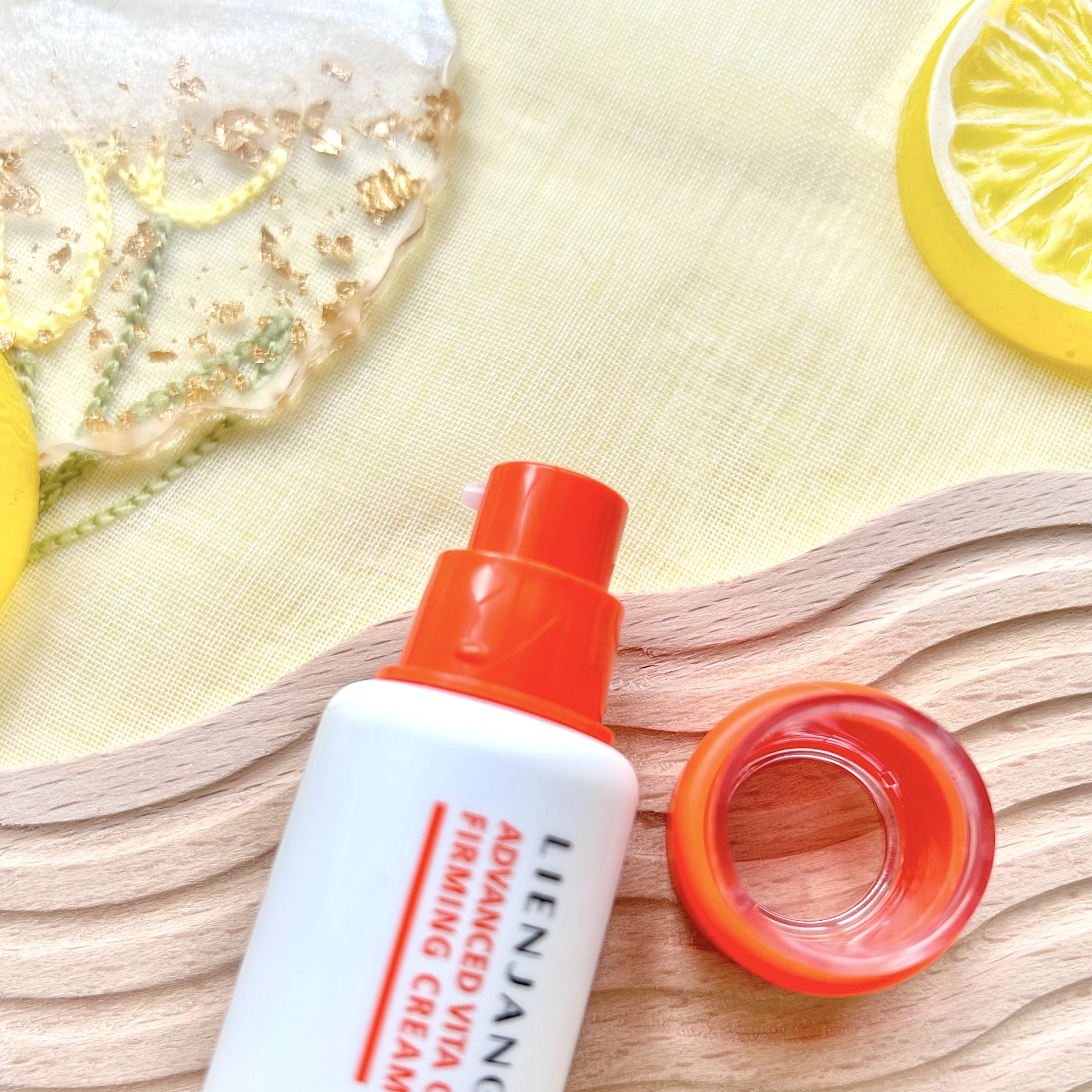 アドバンスド ビタC ファーミングクリーム 13.5/リエンジャン/フェイスクリームを使ったクチコミ（2枚目）