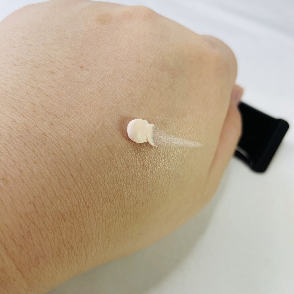 KATE フラットスキンベースのクチコミ「結構昔によく愛用していました☆
塗った感じもベタベタせずサラサラなのかポイントですし
結構.....」（2枚目）