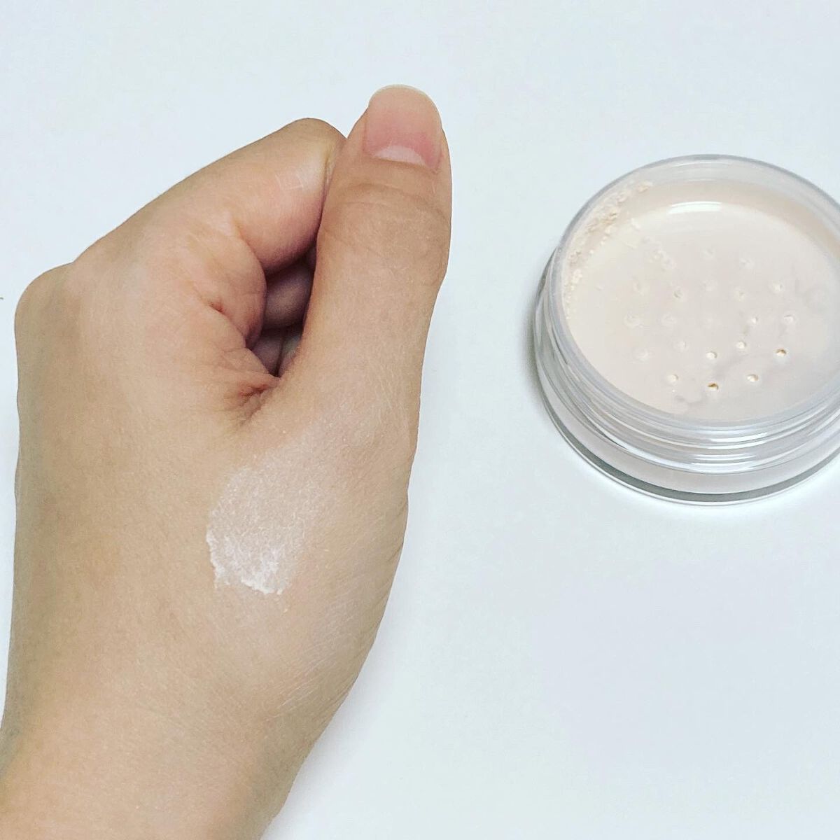 るりこ on LIPS 「ブリリアージュエクセレントルミナスグロウパウダー\2022.1..」(6枚目)