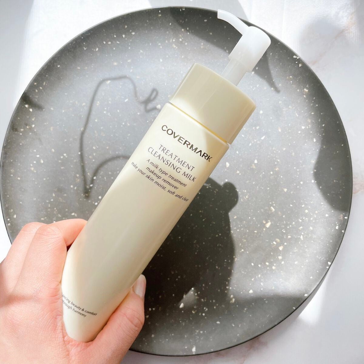 トリートメント クレンジング ミルク/COVERMARK/ミルククレンジングを使ったクチコミ(2枚目)