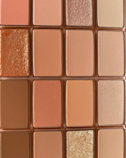 KANNIE on LIPS 「WAKEMAKESOFTBLURRINGEYEPALETTE0..」(7枚目)