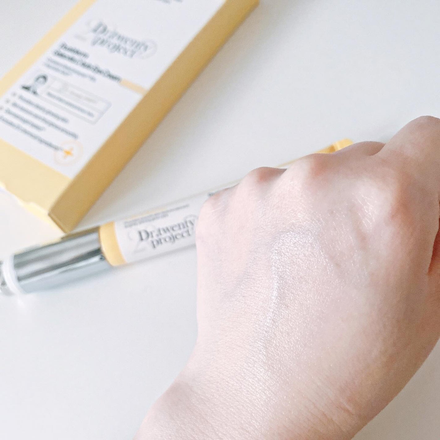 デュアルダムガーラックビタCオートアイクリーム/Dr.Twenty Project/アイケア・アイクリームを使ったクチコミ(5枚目)