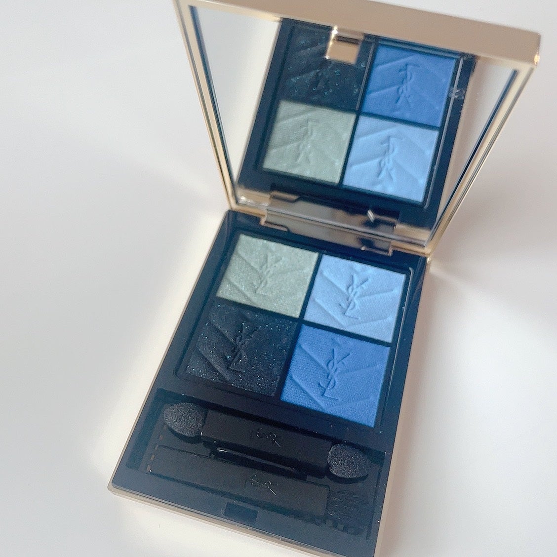 クチュール ミニ クラッチ/YVES SAINT LAURENT BEAUTE/アイシャドウパレットを使ったクチコミ(2枚目)