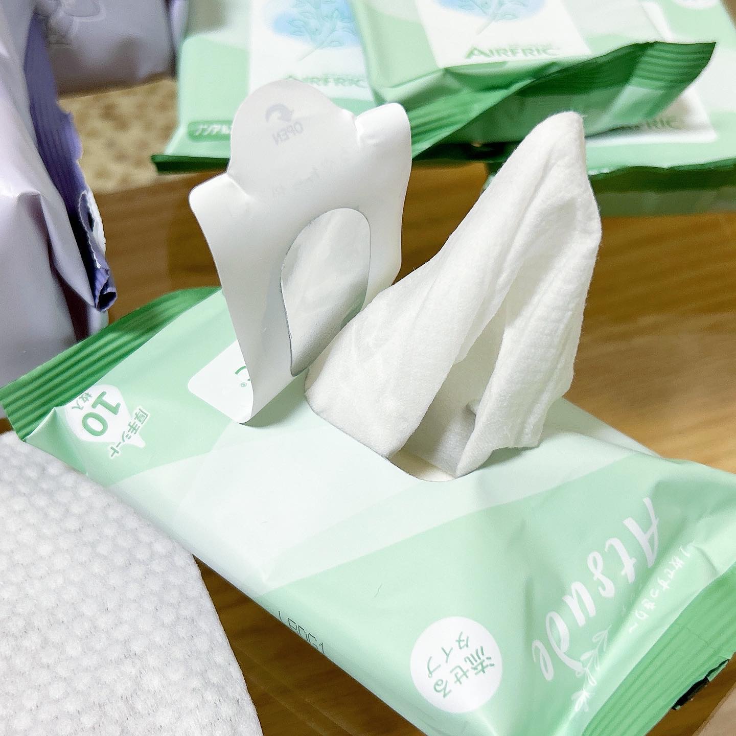 Atsude 流せる！超厚手やわらかシート/AIRFRIC/ティッシュを使ったクチコミ（2枚目）