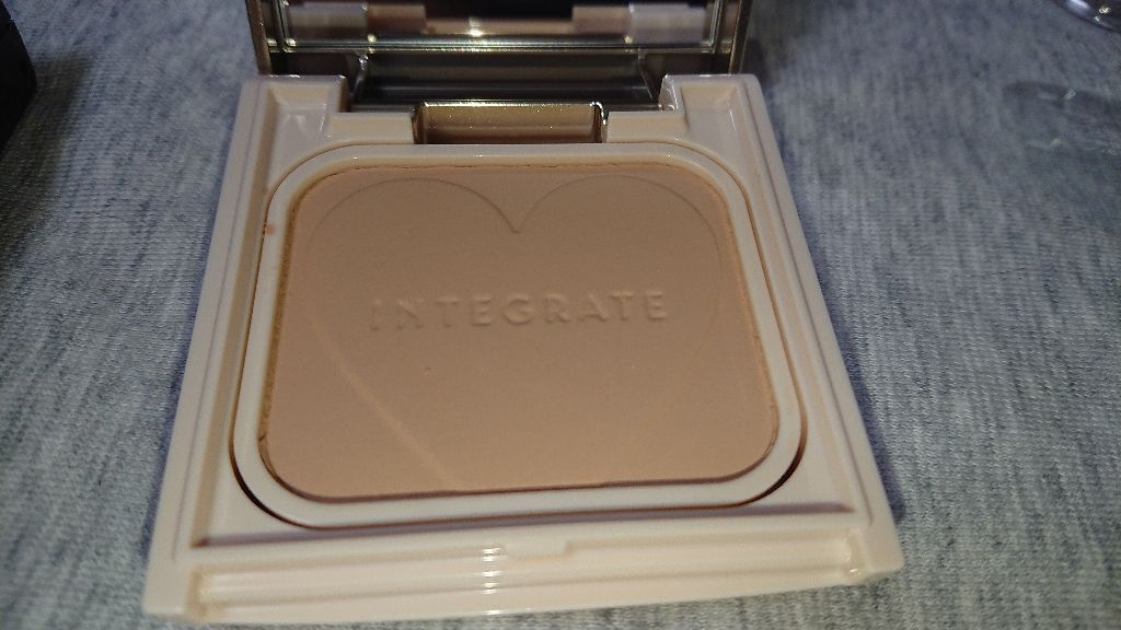 プロフィニッシュファンデーション/インテグレート/パウダーファンデーションを使ったクチコミ（2枚目）