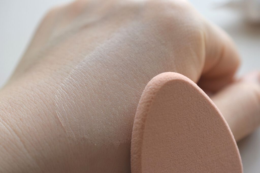 リソウ クリア リキッドファンデーション LE/リソウコーポレーション/リキッドファンデーションを使ったクチコミ(3枚目)