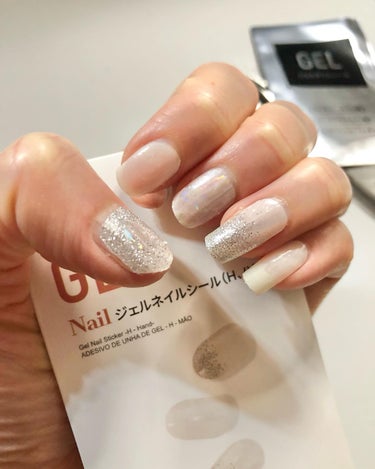 #プチプラ 万歳🙌🏻
なにげに#リピート してる
#ダイソー 330円の#ジェルネイル だよ💅
1週間ちゃんと維持できた👍🏻👍🏻

バリエーションが少ないけど
組み合わせるといいかも

私は裏ワザ的に
