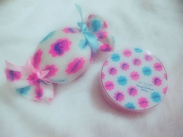 MISSHAのＭクッションベース(ミルキー)🍬🍭
見つけた瞬間かわいすぎてパケ買いしちゃいました🙈💕💭
つけた感じはしっとりしていて、肌の色をしっかり明るく見せてくれます✨✨✨
美容液も含まれているので