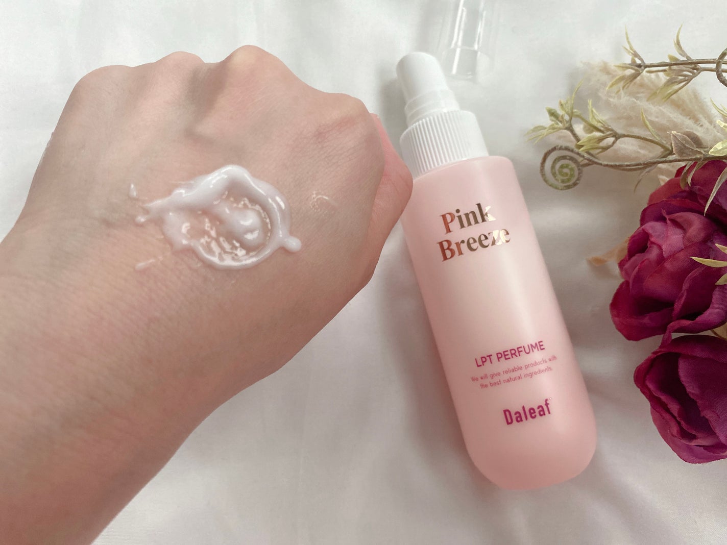 パフュームヘアパックインミスト Pink Breeze/Daleaf/アウトバストリートメントを使ったクチコミ(3枚目)