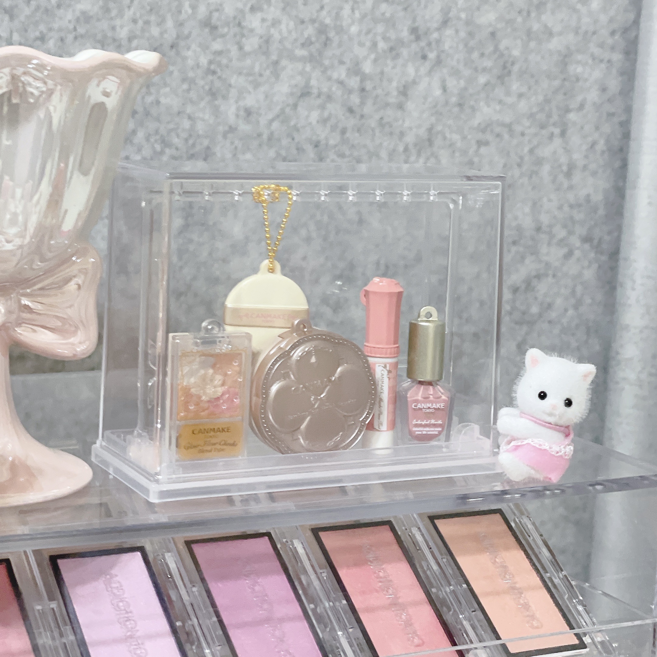 ディスプレイケース 円柱型/セリア/その他を使ったクチコミ（1枚目）